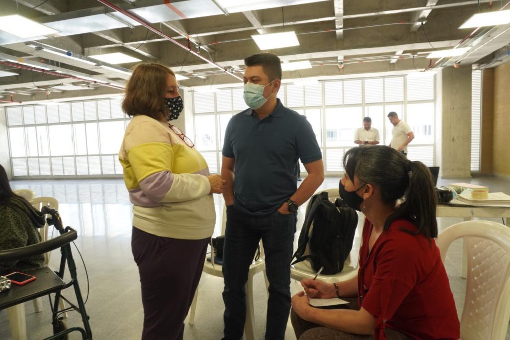 241225059_4134709993304173_634964352344001510_n