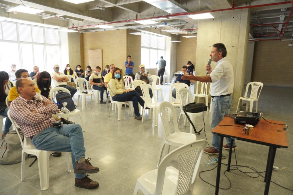 245499756_4244772452297926_1461782521393998050_n